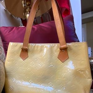 Authentic Louis Vuitton Houston Yellow Vernis Bag